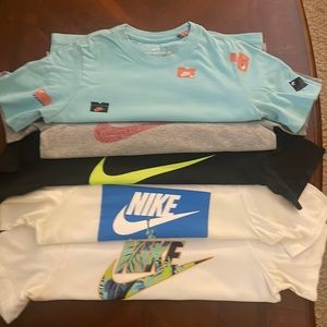 Boys Nike Lot of T-shirts